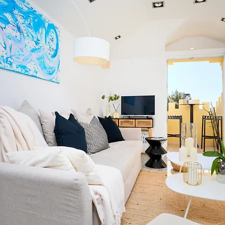 Apartment Piece Of Heaven With A Million Dollar View *